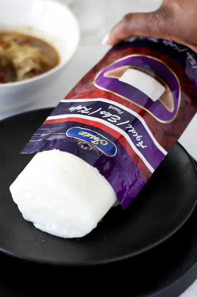 Jesdit Eko Pouch serving
